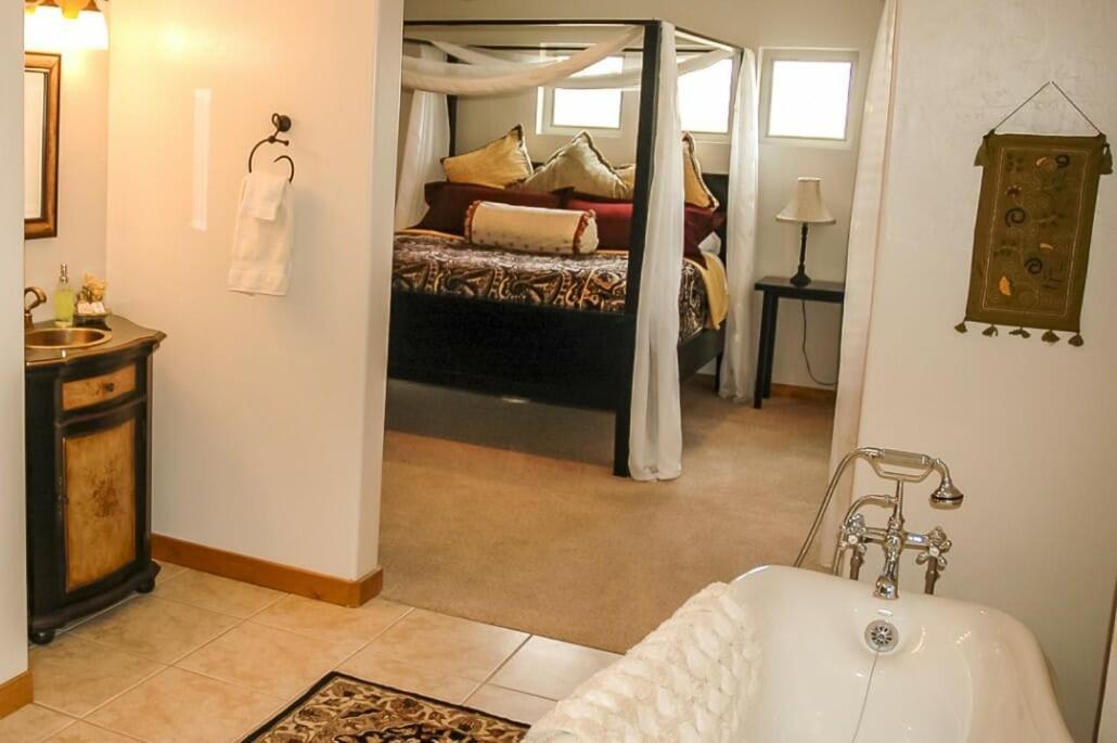 Slot Canyons Inn Bed & Breakfast Escalante Exterior photo