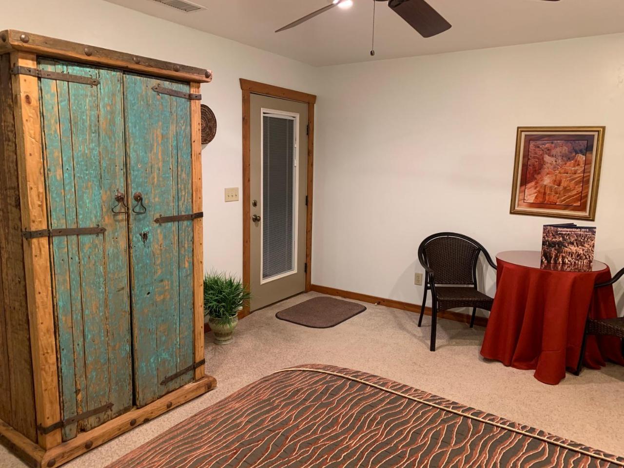 Slot Canyons Inn Bed & Breakfast Escalante Exterior photo